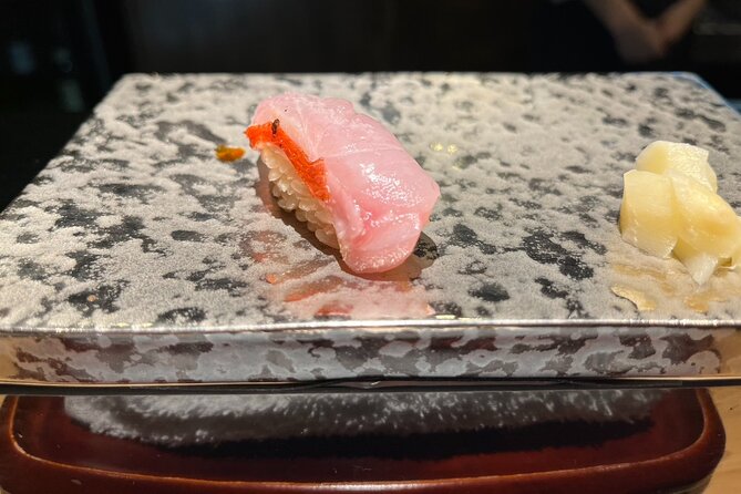 Shinjuku Foodie Tour for Seafood Lovers - Izakaya Exploration