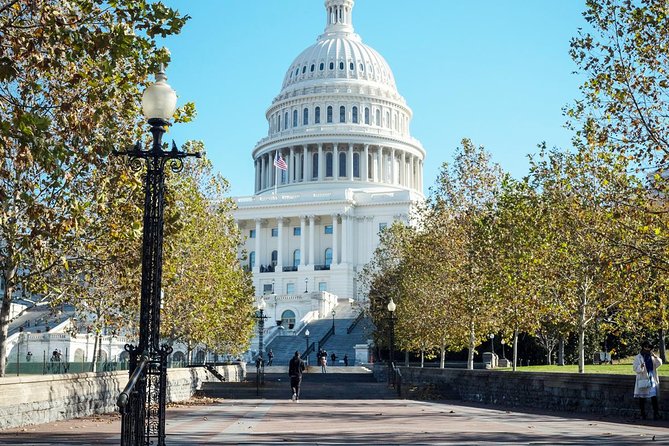 Small Group Tour of DC With Reserved National Archives Entry - Additional Guidelines