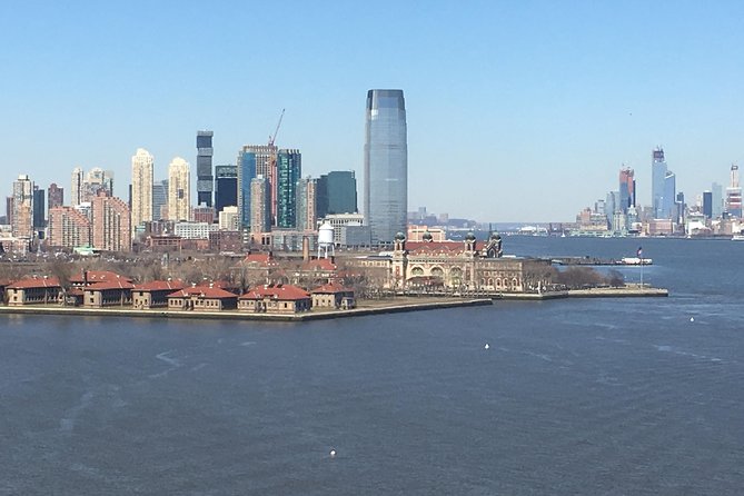 Statue of Liberty Ellis Island With Pre-Ferry Tour - Exploring Liberty and Ellis Islands