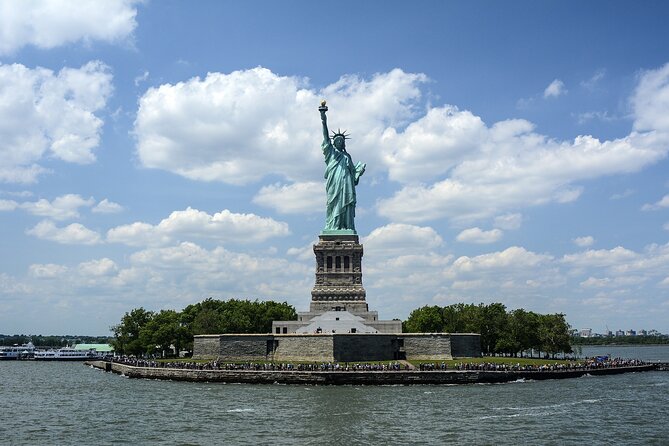 Statue of Liberty Express Roundtrip Ferry Ticket - The Sum Up
