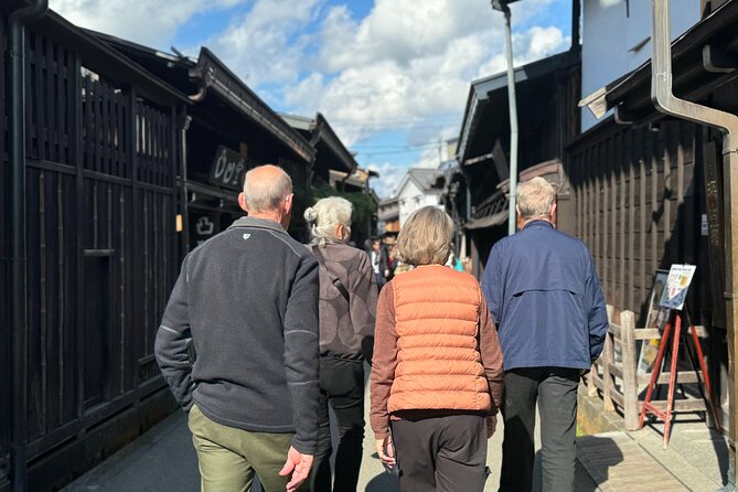 Takayama Jinya & Old Town Private Walking Tour - Tour Inclusions and Exclusions