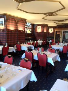 THE ARCADES - Activities and Attractions Nearby