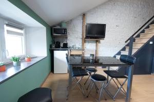 The Chamber of Carrelets - Ideal for Couples and Families