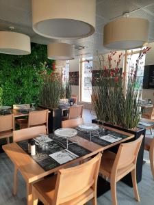 The Originals Boutique Hotel Amiens South - Nearby Attractions