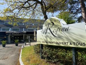 The Regina Hotel Restaurant - Special Features and Amenities