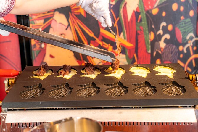 Tokyo 6 Hr Private Guided Tour & Taiyaki Making Experience - Exploring Tokyos Highlights