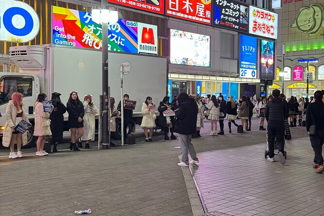 Tokyo Kabukicho Nightlife Tour With a Local - Tips for Enjoying the Tour