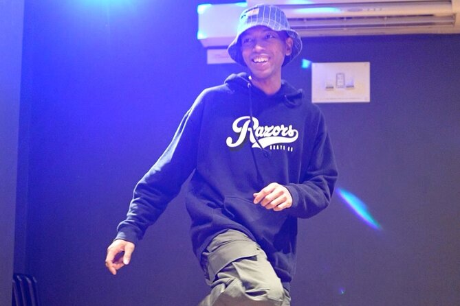 Tokyo Morning Shuffle Dance and Breakfast Experience - Arrive Early, Warm Up, and Get Ready