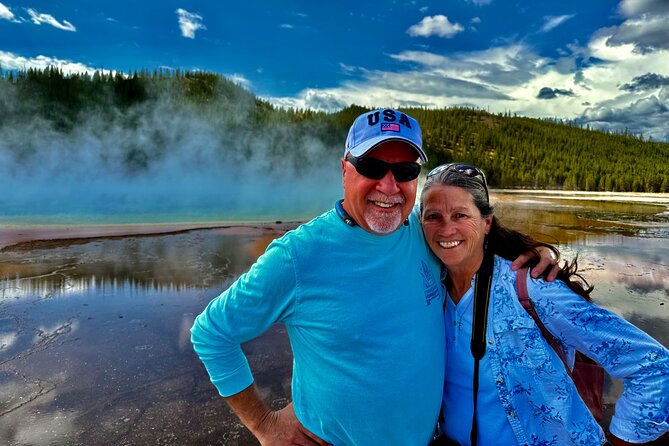 Yellowstone the Volcano All-Inclusive Lower Loop Pu@Cody Wyoming - Exploring the Lower Loops Iconic Sites