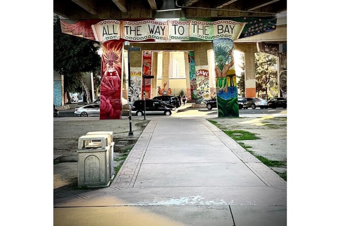 An Art Walk Through the Barrio - What to Expect on the Tour
