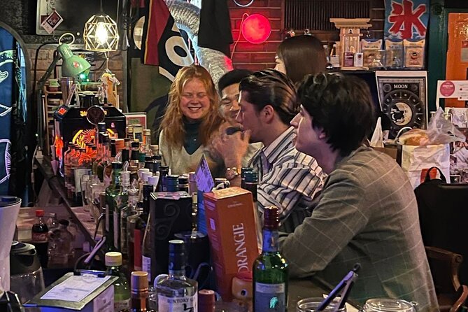 Bar Hopping: Create Lasting Memories With TOMODACHI Guides! - Unforgettable Memories With New Friends