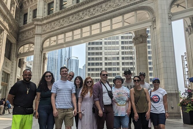 Chicago Highlights Walking Tour With Free Bike or Kayak Rental - How to Book Your Tour