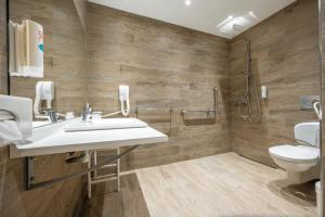 Cithôtel Le Christel Hotel and Restaurant - Nearby Attractions