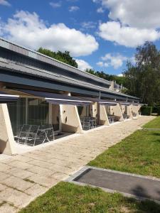 Clos Du Béron - Furnished Tourist Apartment - Contact and Support