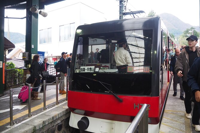 Day Trip to Hakone From Tokyo With National Licensed Guide - Discover the Highlights of Hakone