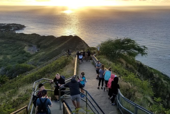 Hawaiian Beauty Package - Discovering Manoa Falls