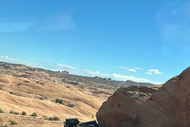 Hell's Revenge Private 4x4 Guided Jeep Experience in Moab - Accessibility and Participation Information