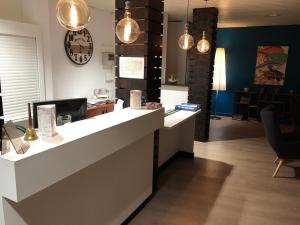 Hotel Restaurant Saint-Benoit - Local Attractions and Activities