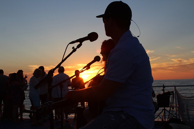 Live Music Sunset Sail With Drinks Included - Getting to the Meeting Location