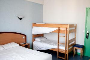 Logis Hôtel Du Commerce - Policies and Important Information