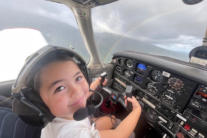 Maui *PRIVATE* Air Tour: Aquamarine & Emerald Dream: (2-5 People) - Exceptional Reviews