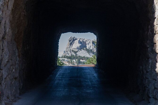 Mt Rushmore Bundle - W/Crazy Horse/Needles/Iron Mtn/Sylvan Lake - Tour Details