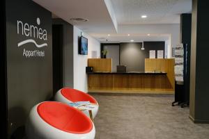 Nemea Appart Hotel Coliseum Amiens Centre - Dining Options