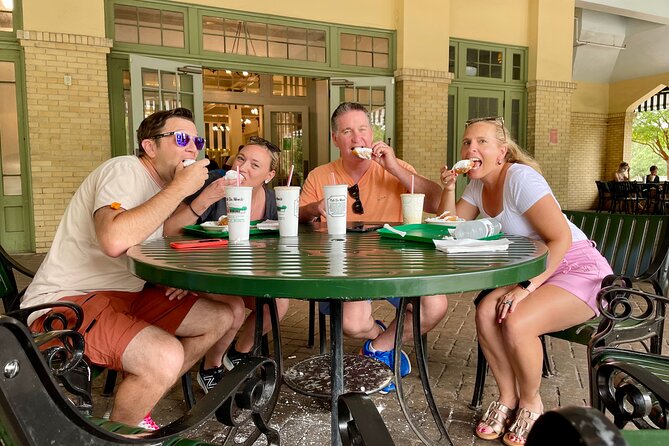 New Orleans Small-Group City and Cemetery Tour With Hotel Pickup - Highlights of the St. Louis Cemetery No. 3 Tour