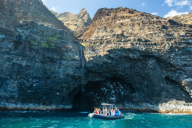 Nualolo Kai Beach Landing Raft Adventure - Snorkeling and Experiencing the Scenic Coastline