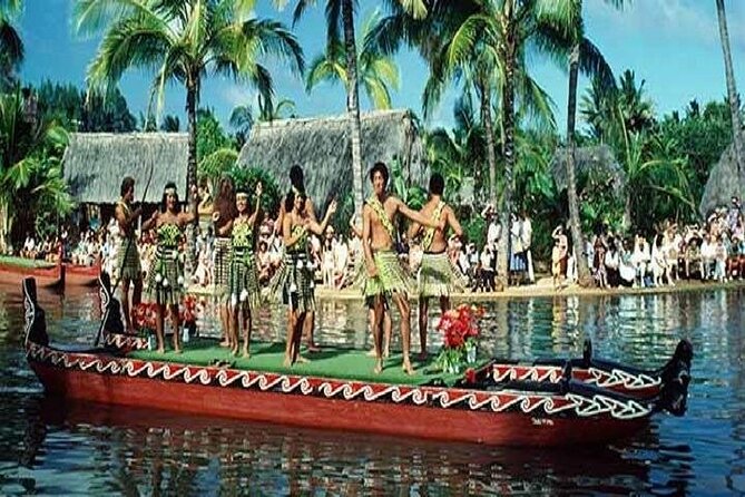 Pearl Harbor, Dole Plantation, and Polynesian Center From Kauai - Taking in the Polynesian Cultural Center