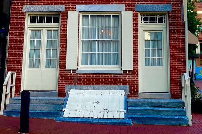 Philadelphia Haunted Ghost Smartphone Guided Audio Walking Tour - Additional Tips for Participants