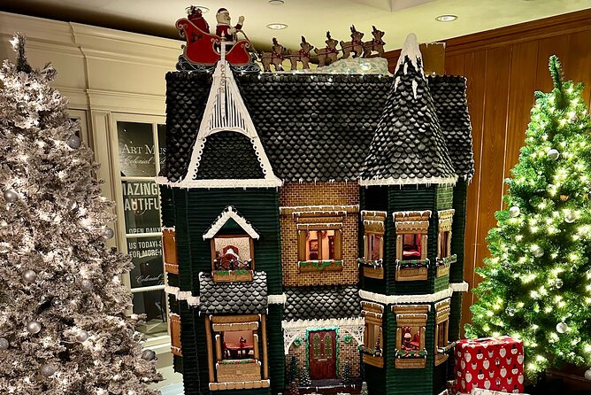 Private Colonial Williamsburg Christmas Holiday Decorations Walking Tour - Exceptional Tour Guides