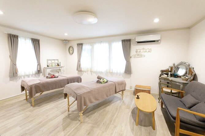 Private Esthetic Experience at a Hideaway Salon in Tokyo - Salon Ambiance and Amenities
