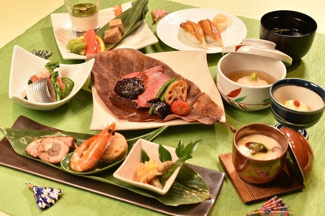 Restaurant Bus Tokyo Japanese Dinner Course and Zazen Experience - All-you-can-drink Sparkling Dassai