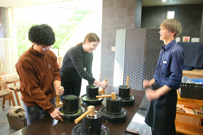 Retro Tokyo Walk: Visit Hidden Café & Make Your Own Matcha - What to Expect on the Tour