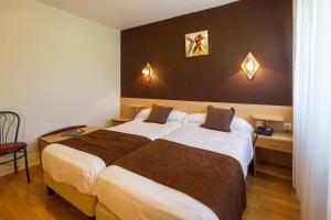 Saint-Hubert Hotel - The Sum Up