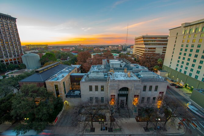 San Antonio Hop-On Hop-Off Trolley Tour - Multimedia Presentation Shortcomings