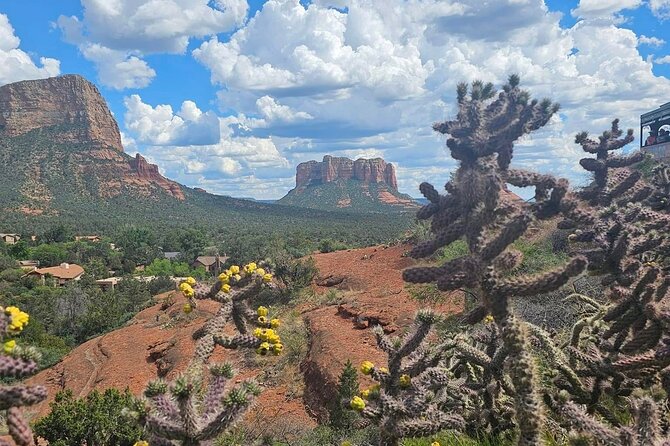 Sedona Magical Sightseeing Highlight Tour- 5 Stars - Exploring the Chapel of the Holy Cross