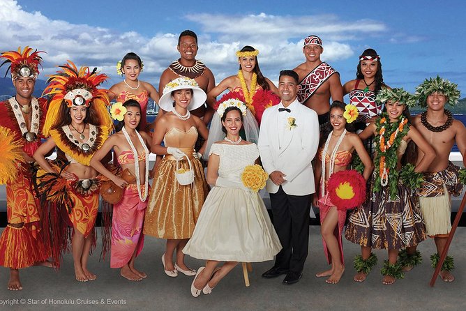 Three Star Deluxe Sunset Dinner and Show - The Vibrant Entertainment Experience