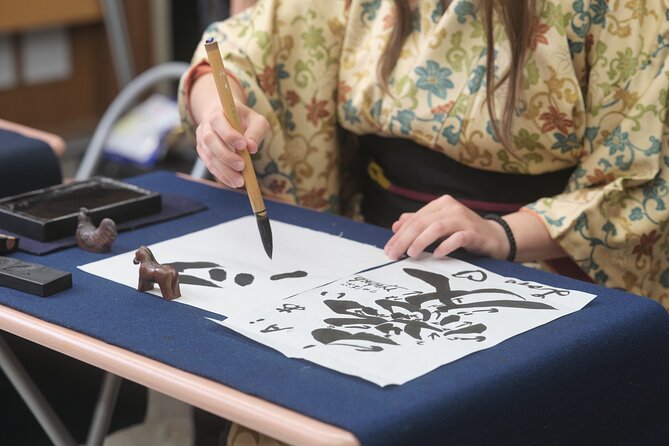 Tokyo Calligraphy Experience Japanese Treats With Green Tea - Who Can Participate in the Experience