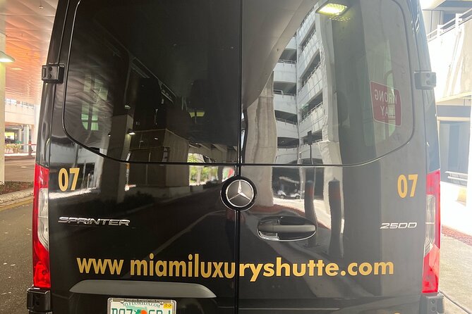 Van Ft Lauderdale Airport or Hotel To Port of Miami or Hotel - Tips for a Smooth Shuttle Experience