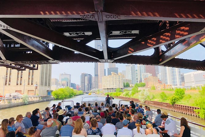 Chicago River 90-Minute Architecture Boat Tour - Practical Tips for an Unforgettable Experience