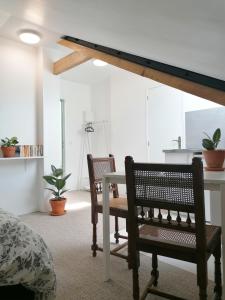 DUNKE Review: Cozy Condo Hotel Experience - The Sum Up