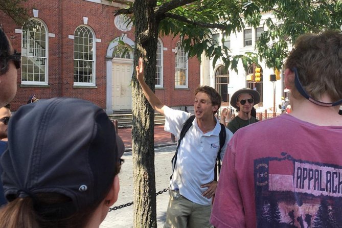 The Constitutional Walking Tour of Philadelphia - Discovering Philadelphias Historical Significance