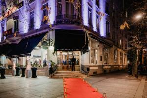 The Grand Hotel - The Sum Up