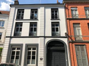 Victorias House - The Sum Up