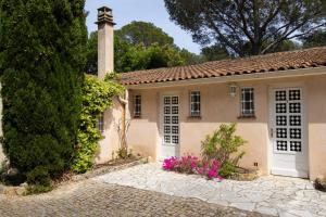 Athena MOTEL - Good To Know