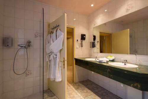 Auberge Du Lac, Sure Hotel Collection by Best Western - Good To Know
