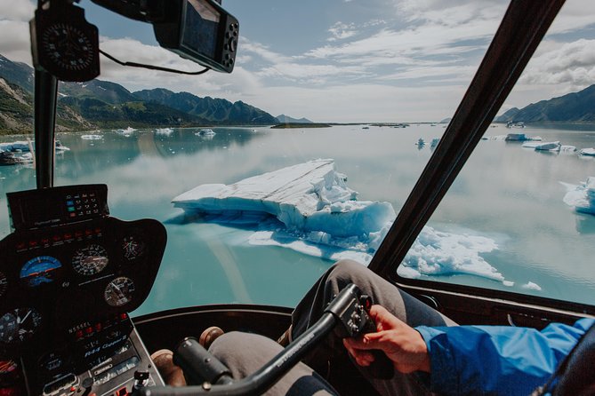 Bear Glacier Scenic Signature Flight - Good To Know