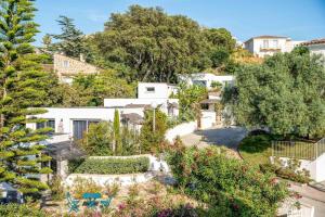 Bella Vista Hotel, Suites & Houses - Good To Know